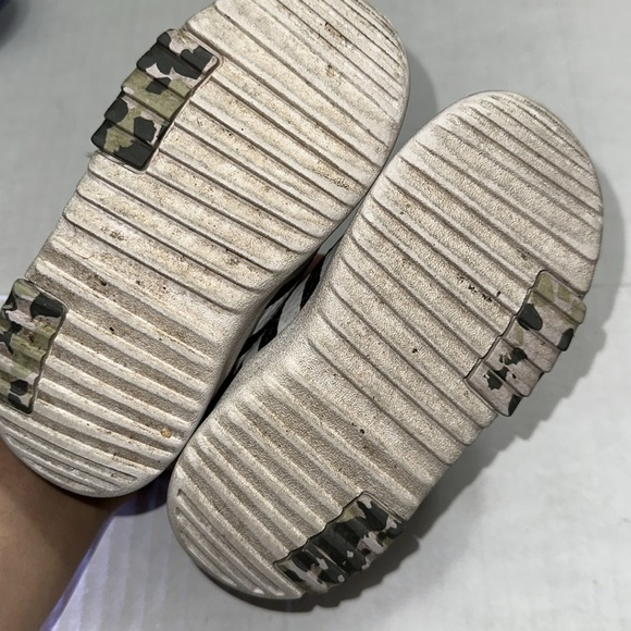 Adidas Toddler 7K Racer TR 2.0 Shoes - Picture 7 of 9